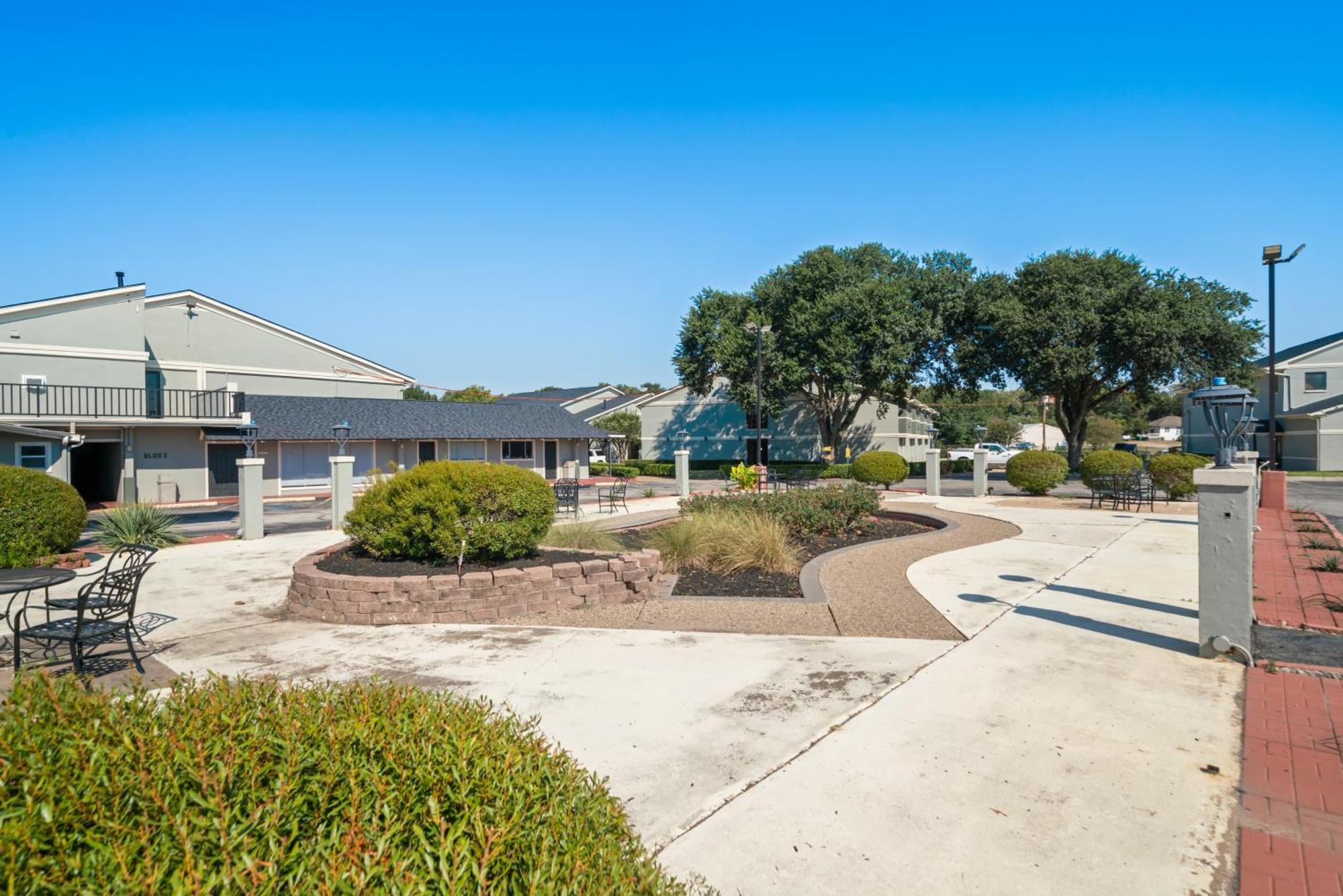 Americas Best Value Inn Brenham Exterior foto