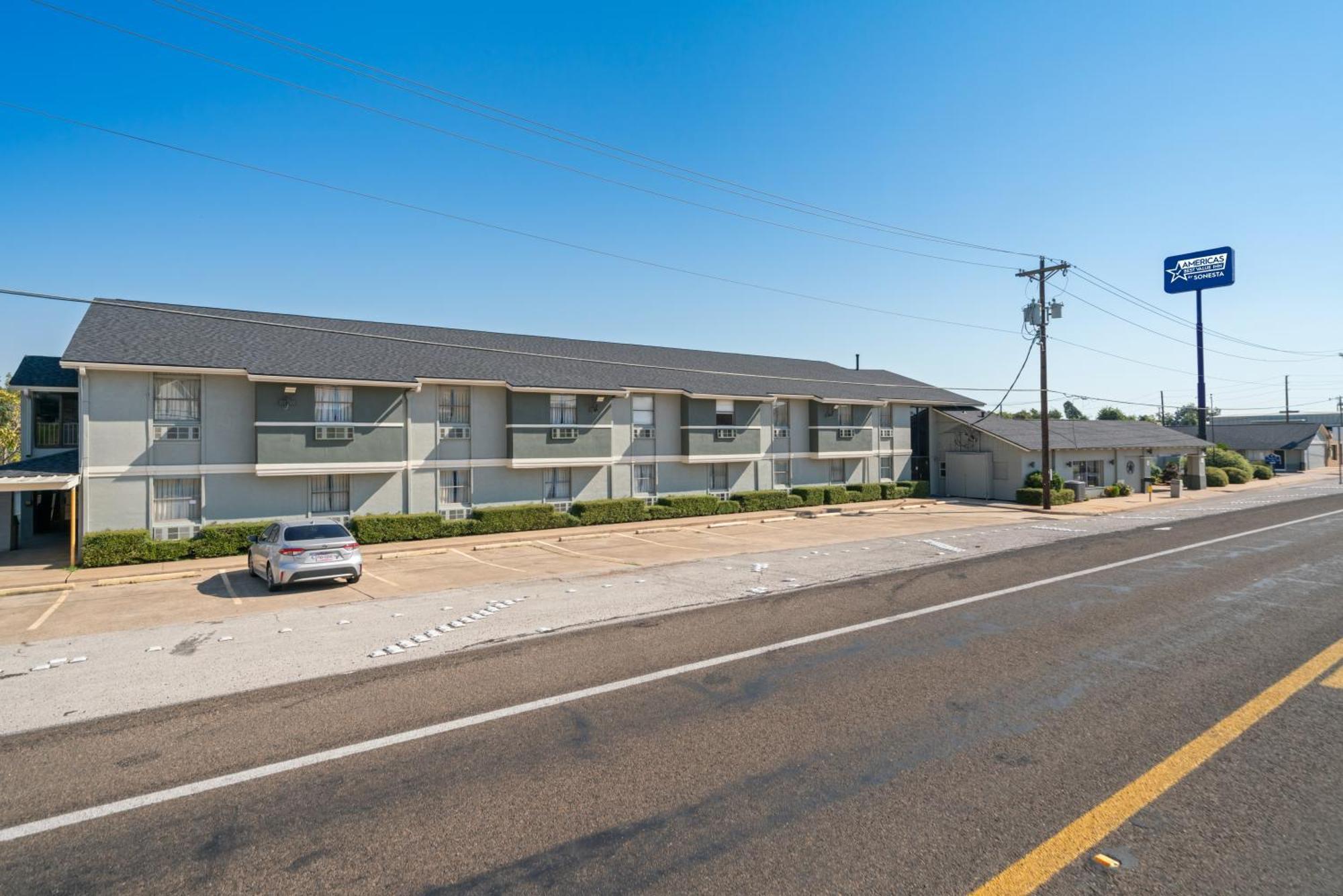 Americas Best Value Inn Brenham Exterior foto