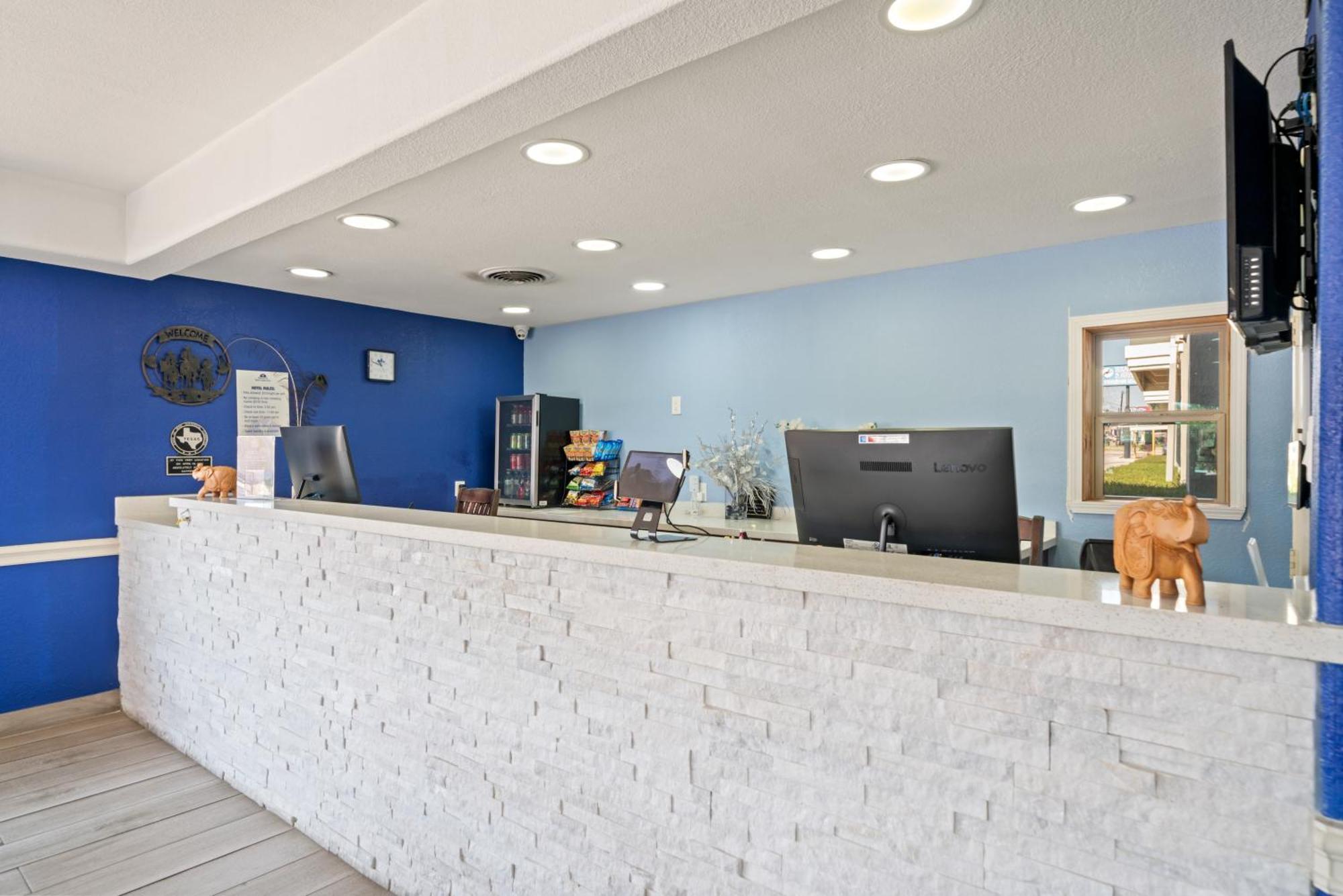 Americas Best Value Inn Brenham Exterior foto