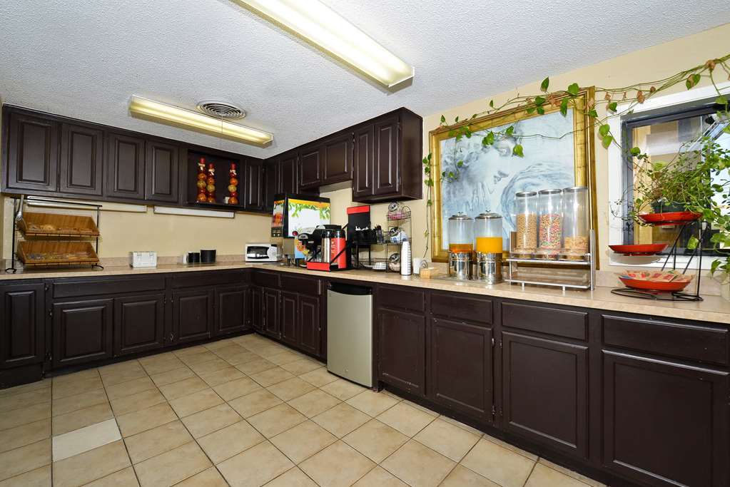 Americas Best Value Inn Brenham Einrichtungen foto