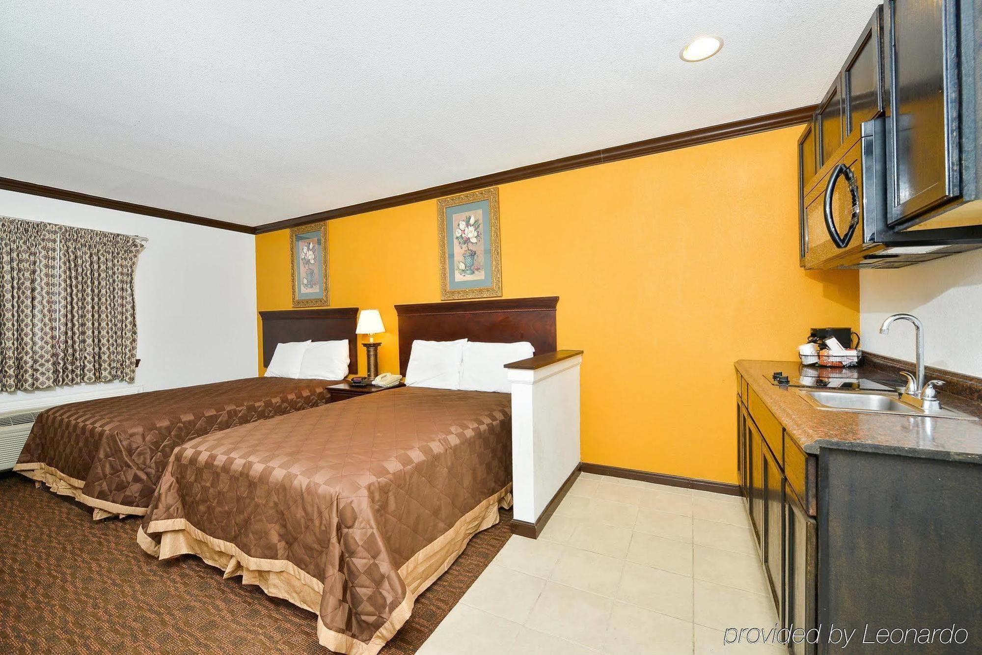 Americas Best Value Inn Brenham Exterior foto